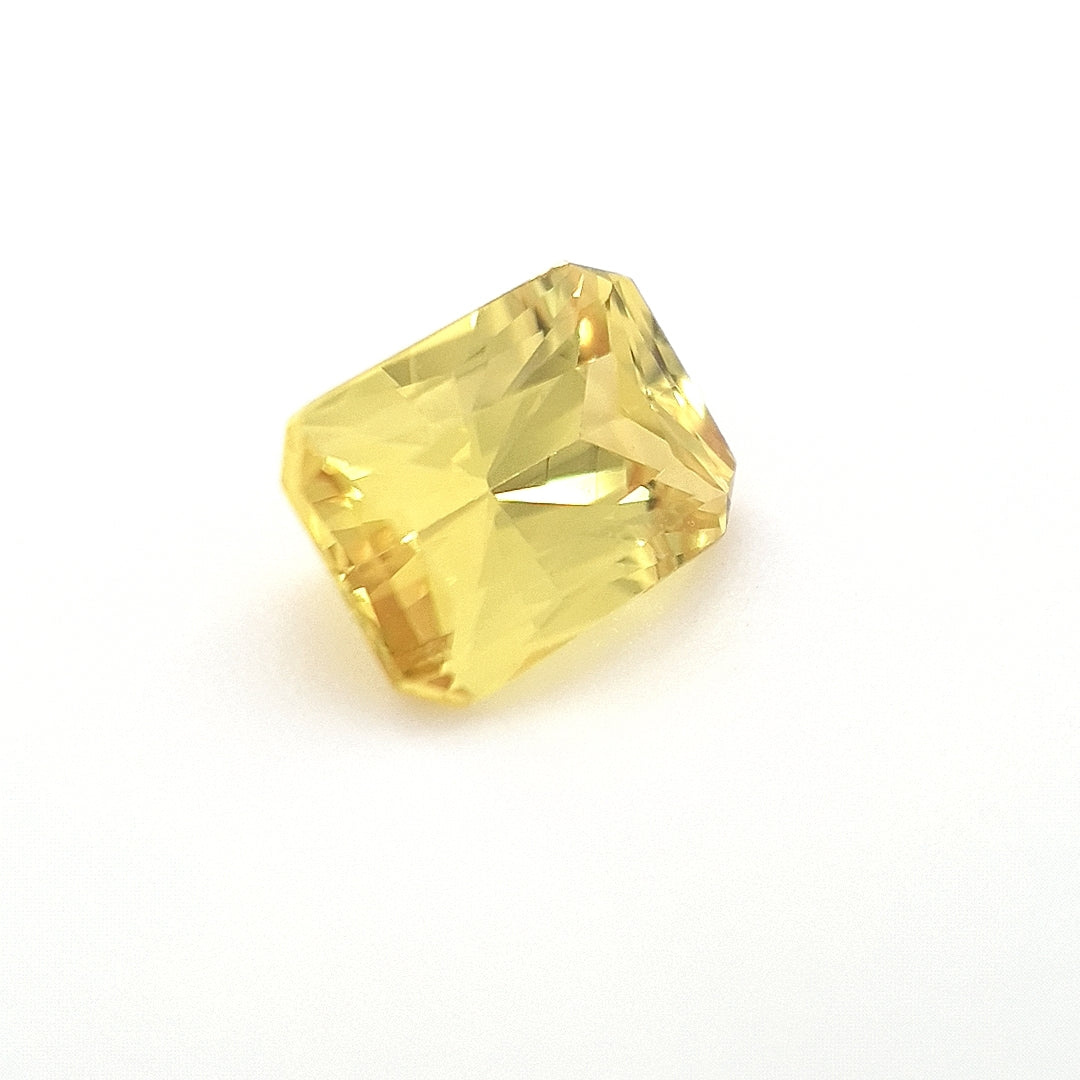 0.85ct Australian Sapphire, Yellow - Radiant Cut