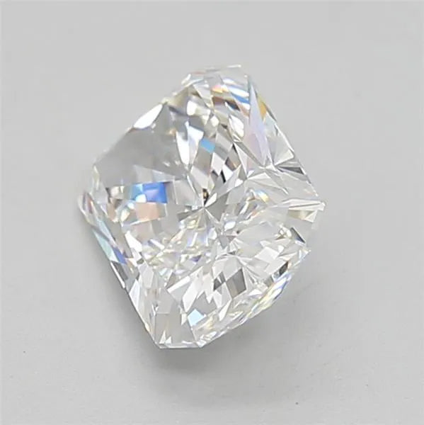 1.52ct Radiant Lab Grown Diamond (Colour E, Clarity VVS2, IGI Certified)