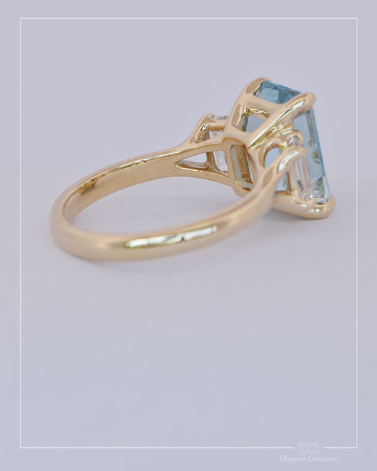 Celestia – Trilogy –  Aquamarine &amp; Diamond Ring