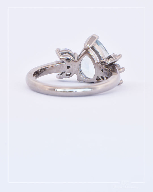 Glacielle - Australian Blue Topaz &amp; lab diamond ring