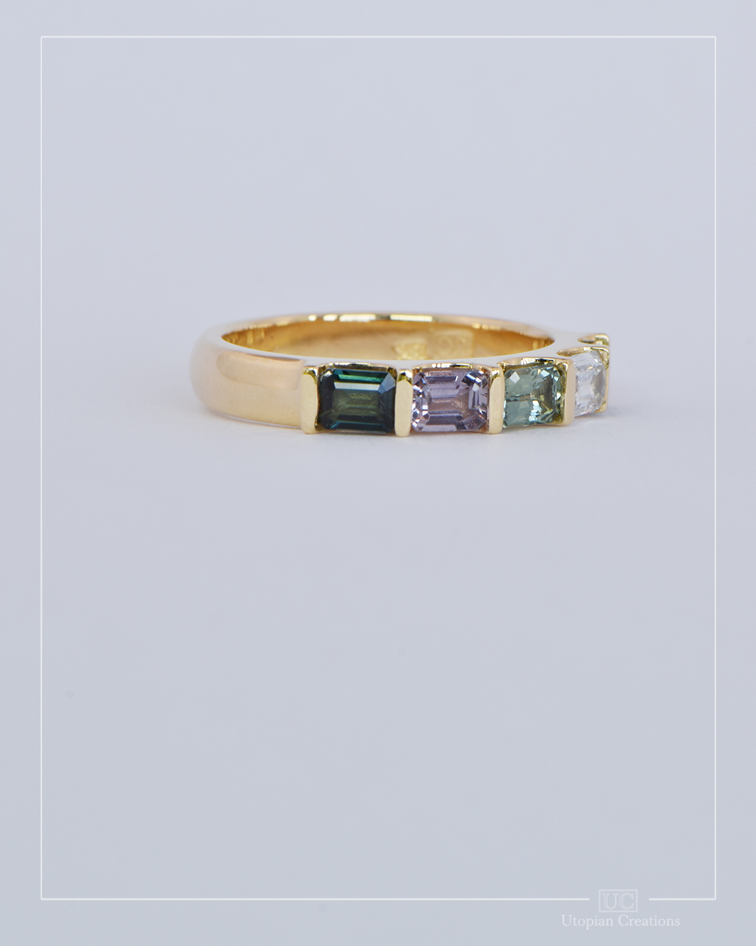 Rich 18k Yellow Gold Hypatia Ring