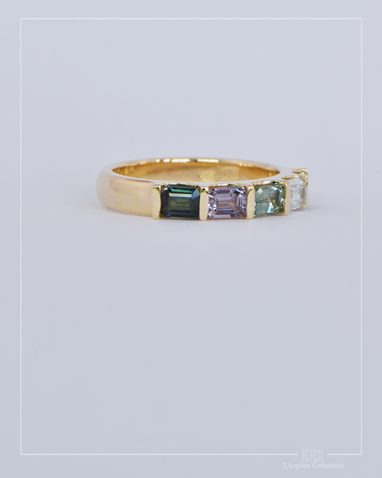 Rich 18k Yellow Gold Hypatia Ring