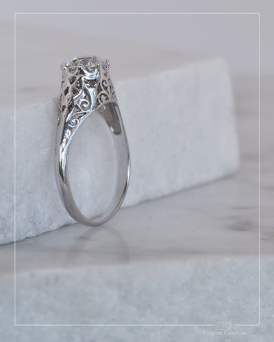 Lavinia — Antique Ring - 18k White Gold