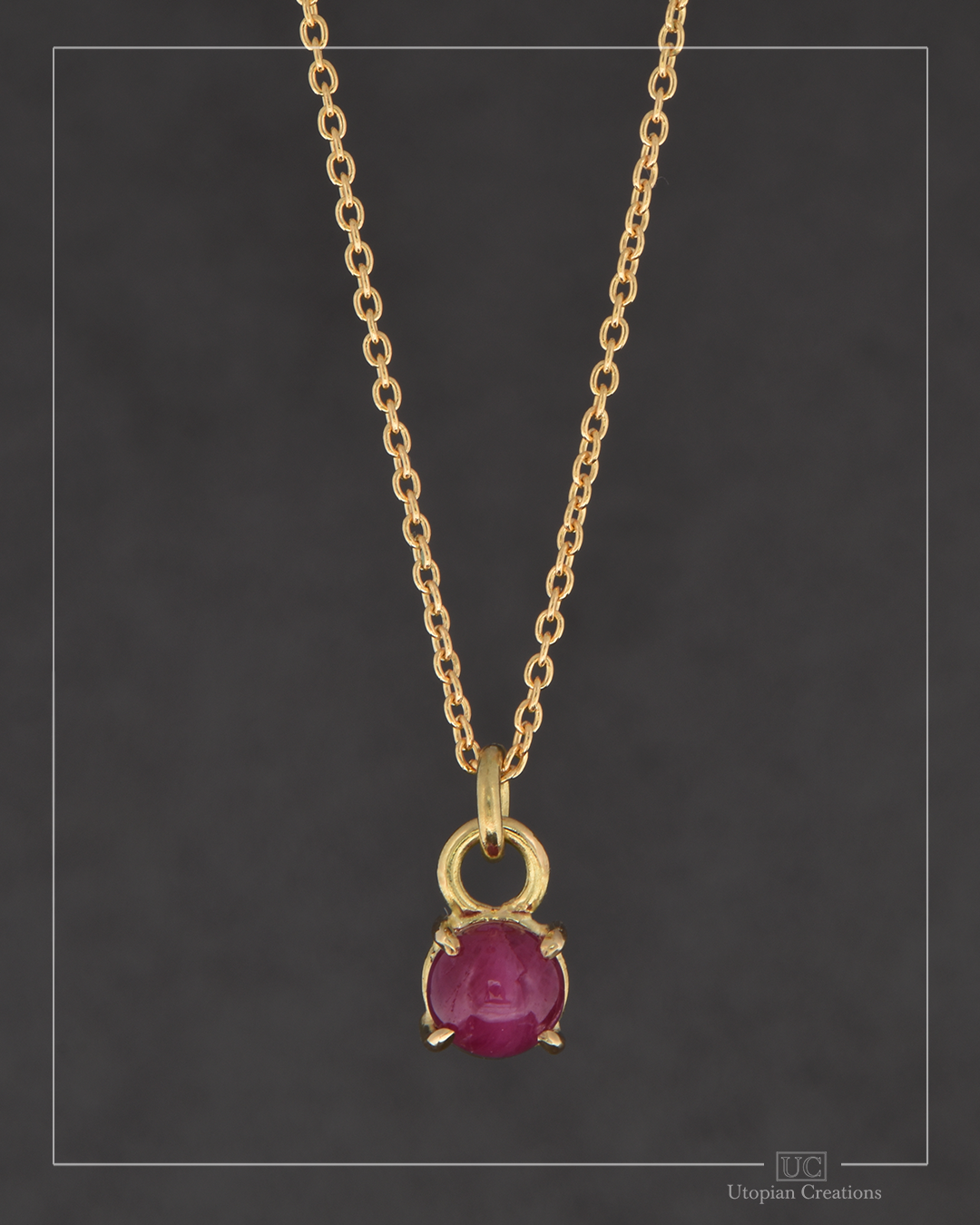 Ruby Cabochon - 18k Yellow Gold - Poppy