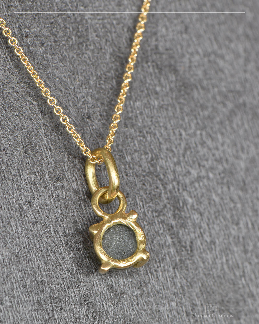 Green Sapphire - 18k Yellow Gold - Poppy