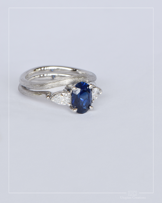 Nia - Royal Blue Sapphire and Diamond Platinum Ring - Baret Collection