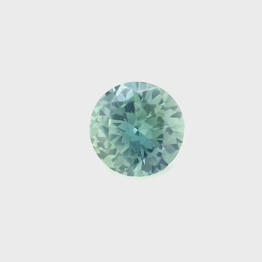 0.90ct Australian Sapphire, Light Teal Blue - Round