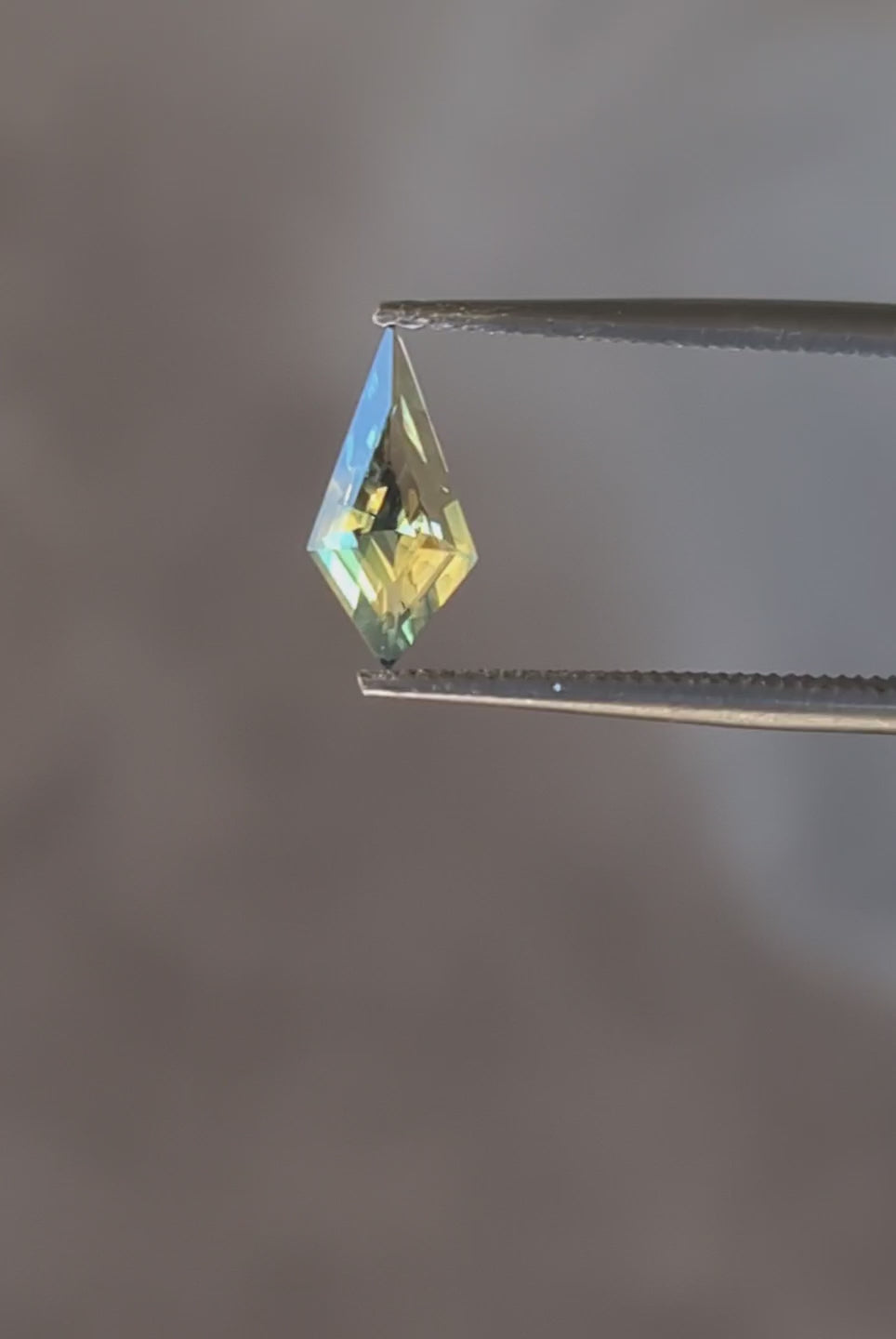Queensland Sapphire – 0.75ct Kite Cut, Parti, Yellow, Green