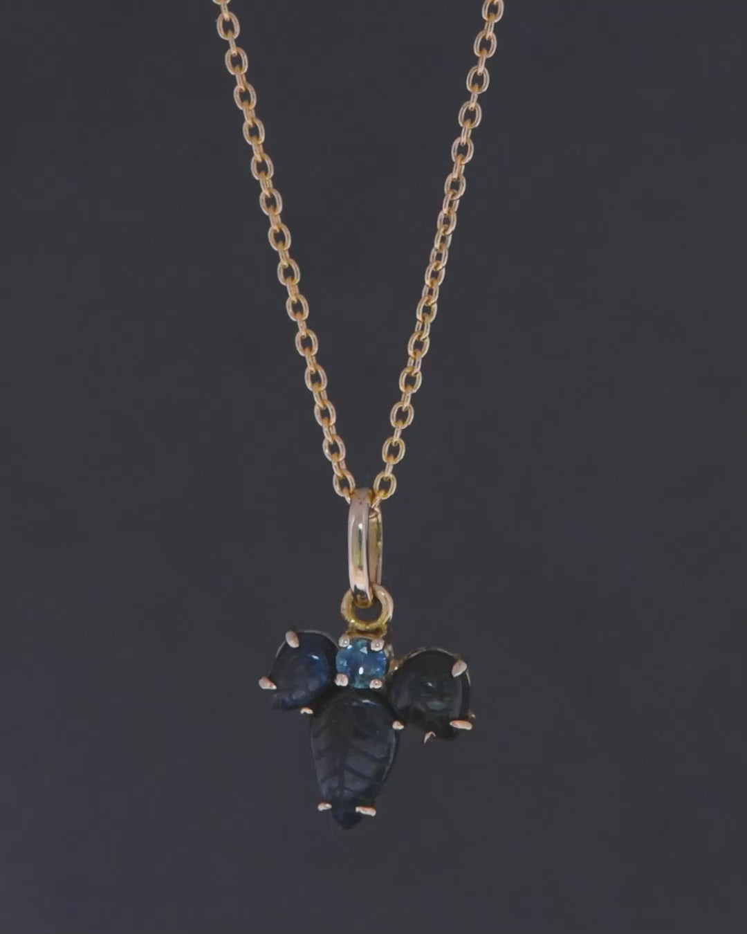 Arber Necklace - 18k Yellow Gold, Australian Sapphire
