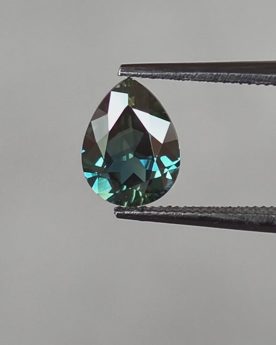 Queensland Sapphire - 1.50ct, Pear, Parti, Green, Blue
