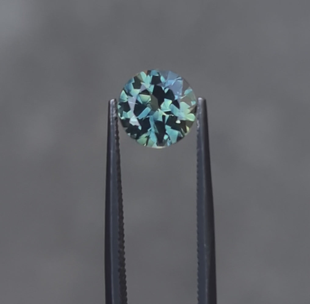 Queensland Sapphire – 1.60ct Round Cut, Teal, Green, Blue