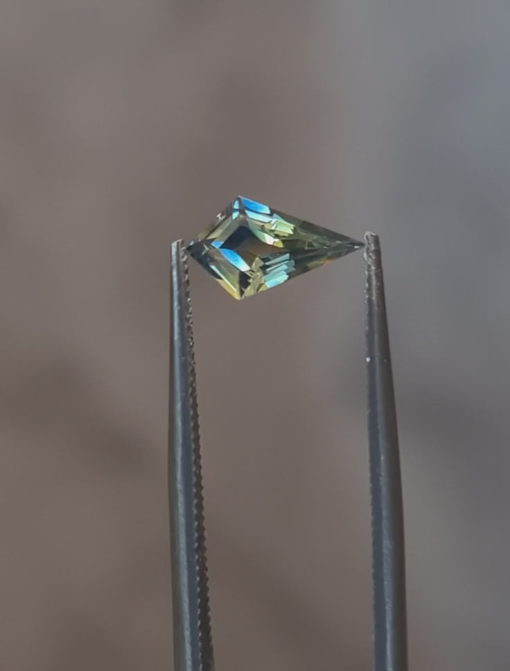 Australian Parti Sapphire – 0.74ct Kite, Step Cut, Blue yellow Teal