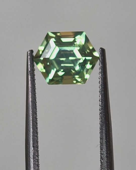 Queensland Sapphire - 1.80ct, Hexagon, Green