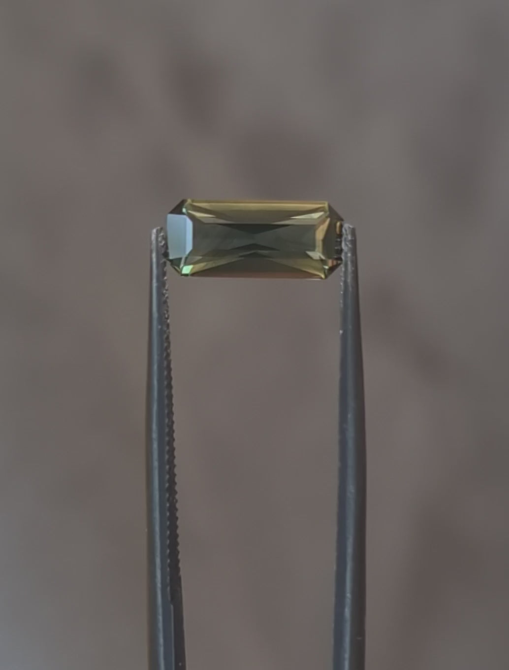 Queensland Sapphire – 1.50ct Emerald Modified Cut, Green