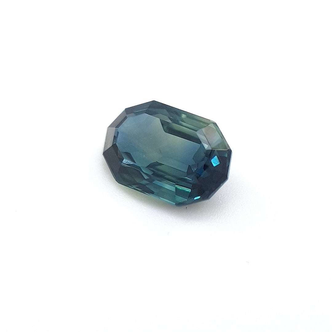 1.52ct Australian Sapphire, Teal, Green, Blue, Yellow - Decagon