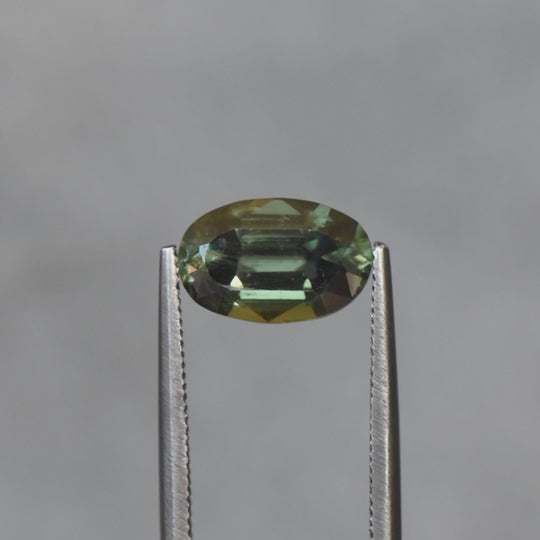2.46ct Australian Sapphire, Forest Green - Oval