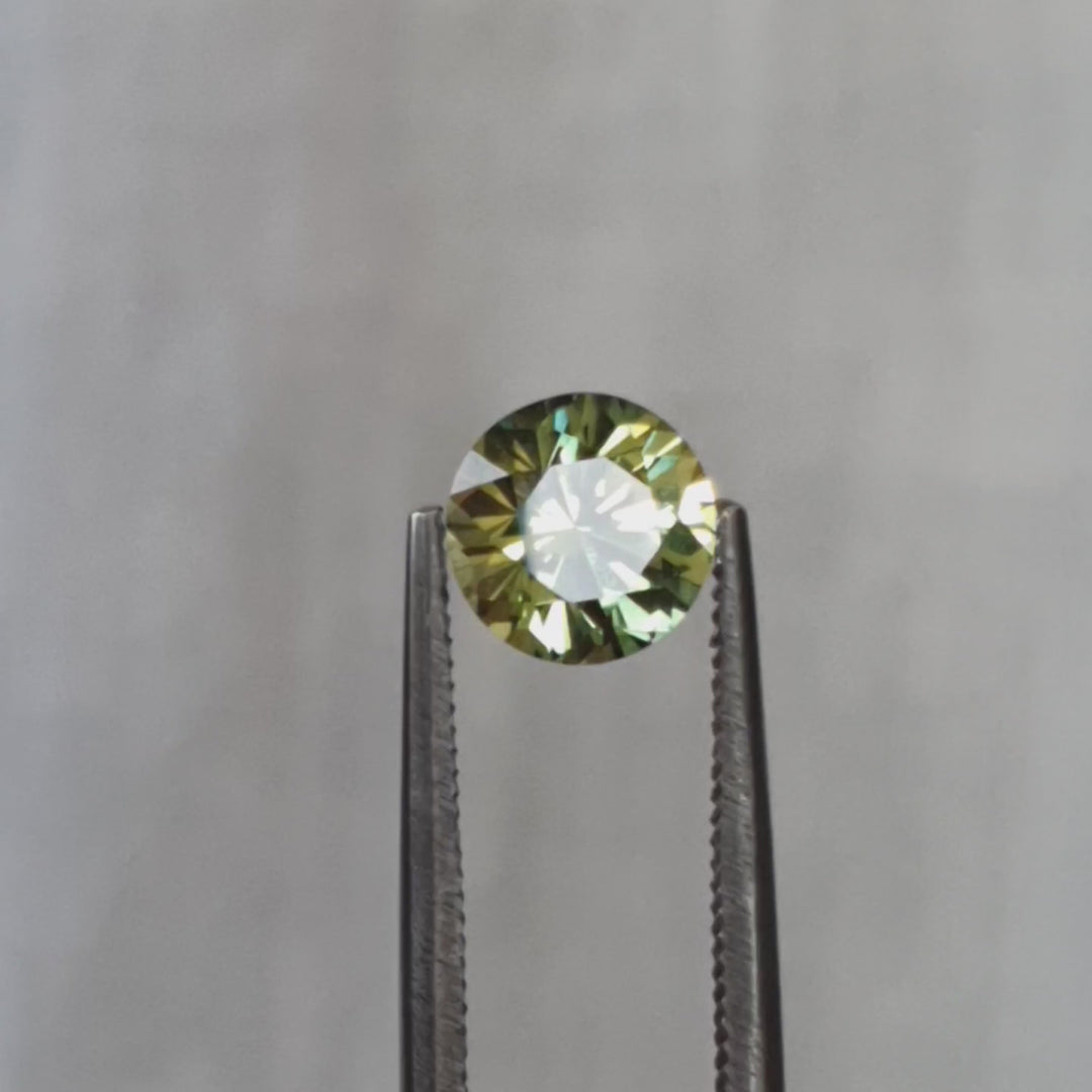 1.55ct Australian Sapphire, Wattle, Parti, Green, Yellow - Round