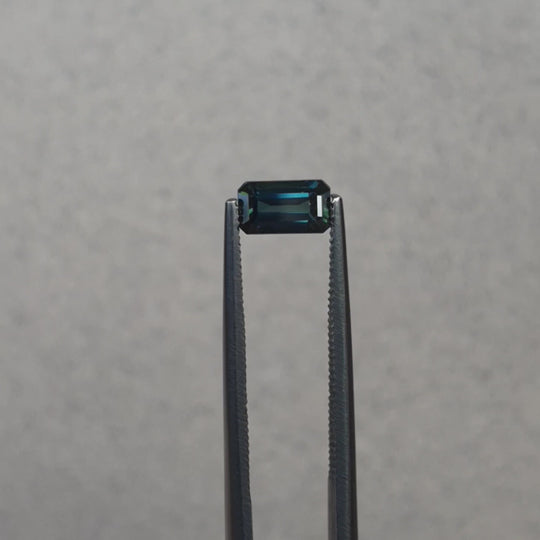 0.92ct Australian Sapphire, Teal - Emerald Cut