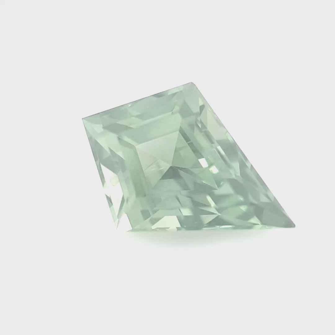 1.04ct Australian Sapphire, Green, Teal - Kite