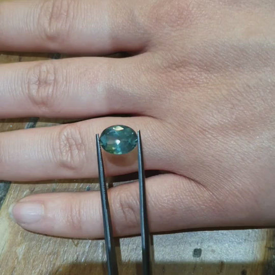 Australian Sapphire | 4.59ct, Oval, Opalescent Teal Blue, Green