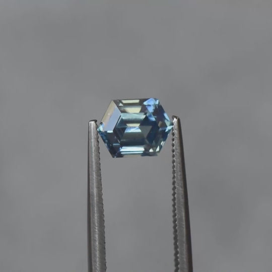 1.91ct Nigerian Sapphire, Blue - Hexagon