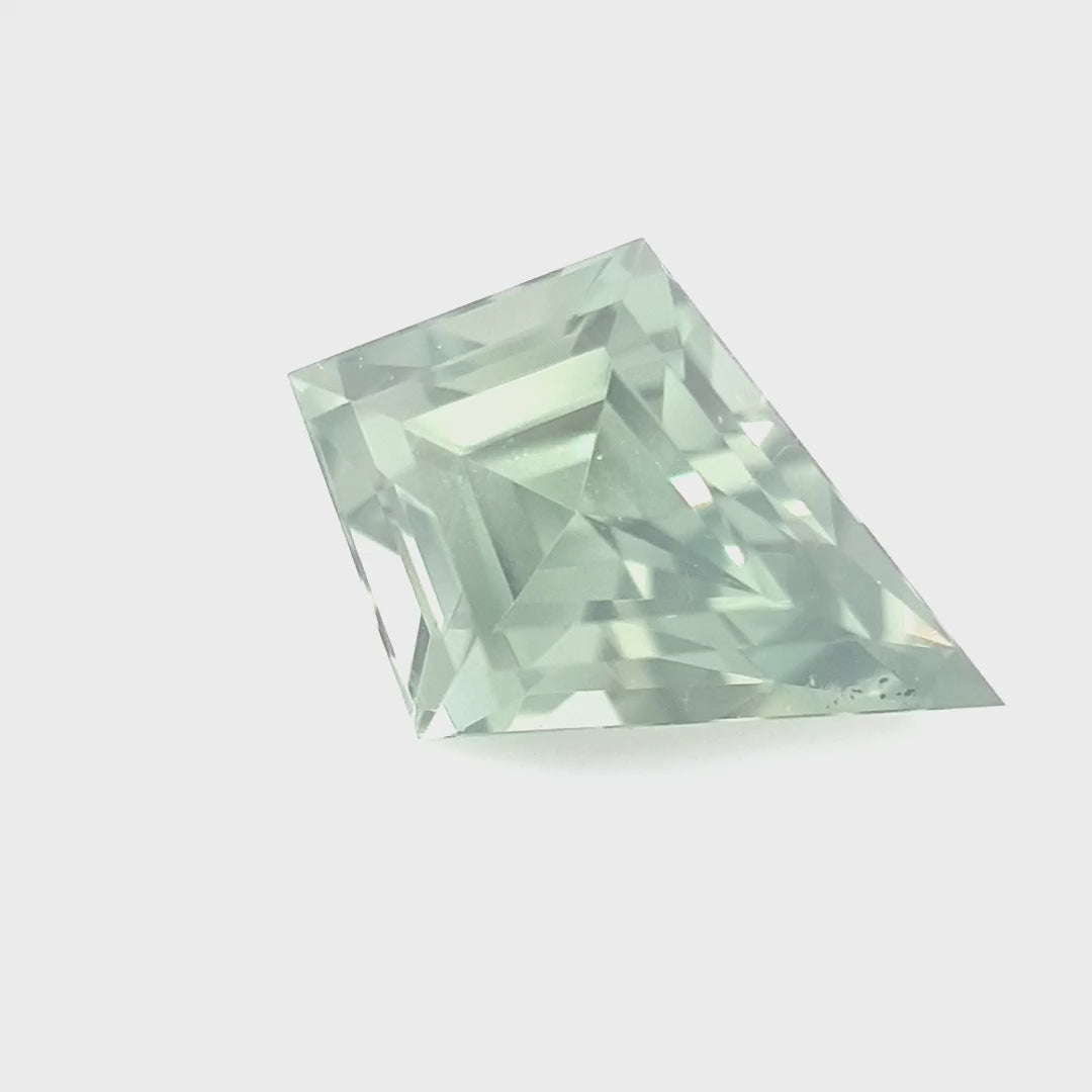 1.02ct Australian Sapphire, Green, Teal - Kite