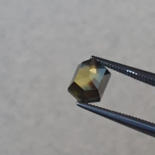 2.44ct Australian Sapphire, Yellow, Green, Blue, Hazel - Free Form