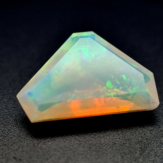 3.92ct Australian Opal - Free Form