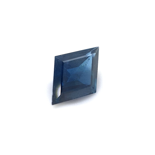 0.80ct Australian Sapphire, Blue - Diamond