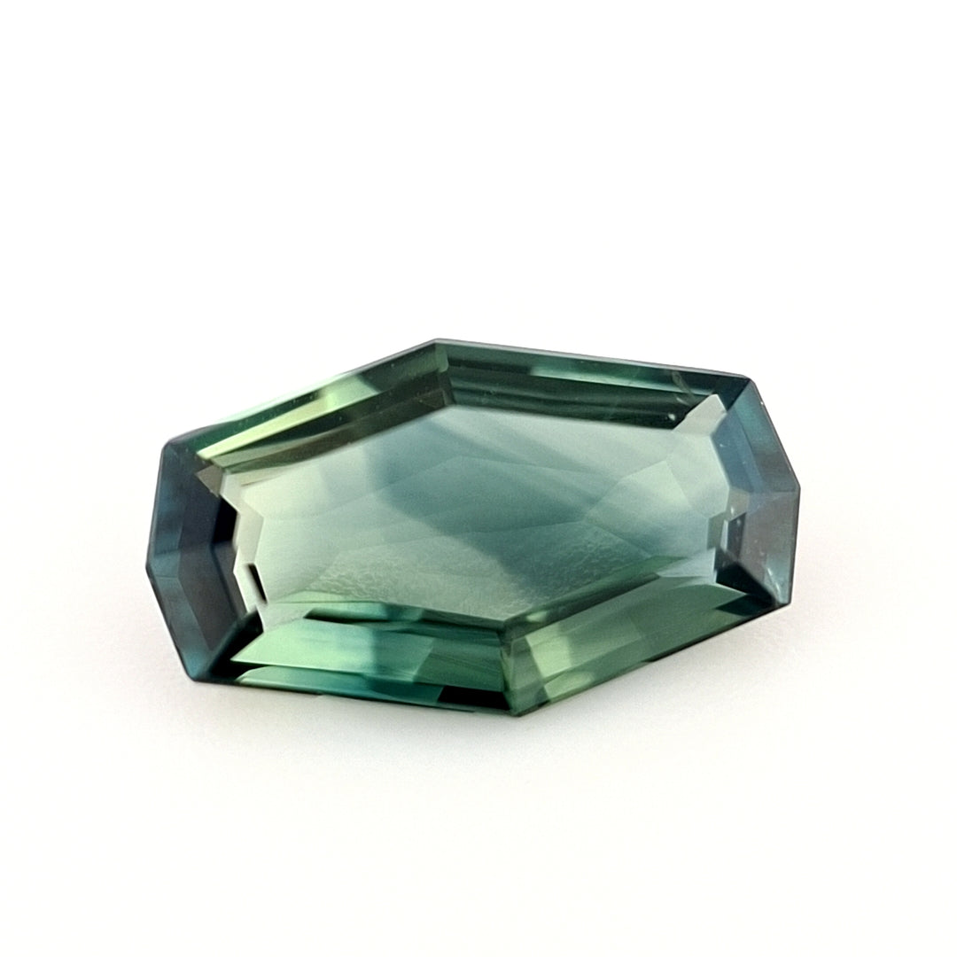 1.07ct Australian Sapphire, Teal, Green, Blue, Yellow - Octagon