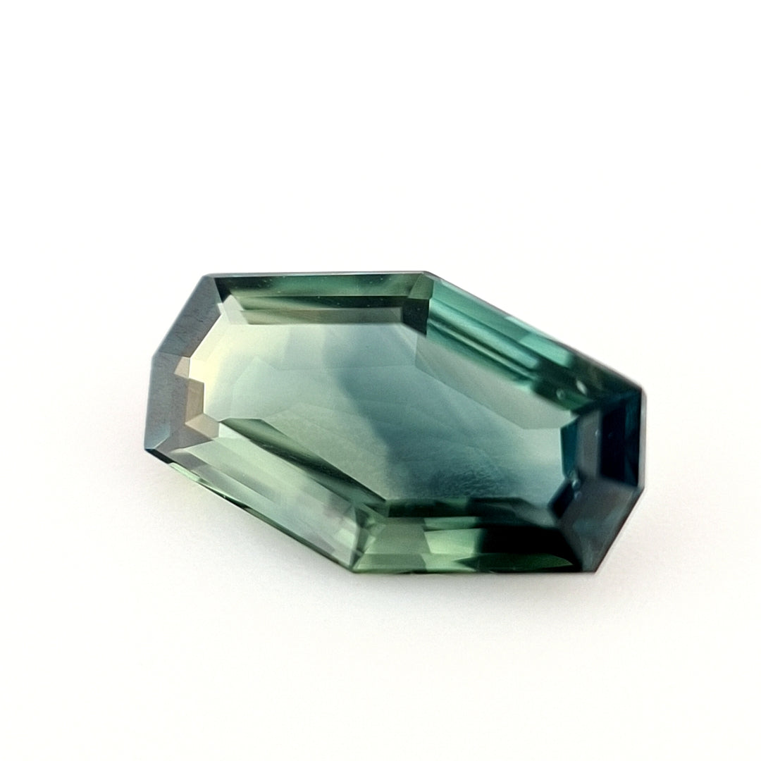1.07ct Australian Sapphire, Teal, Green, Blue, Yellow - Octagon