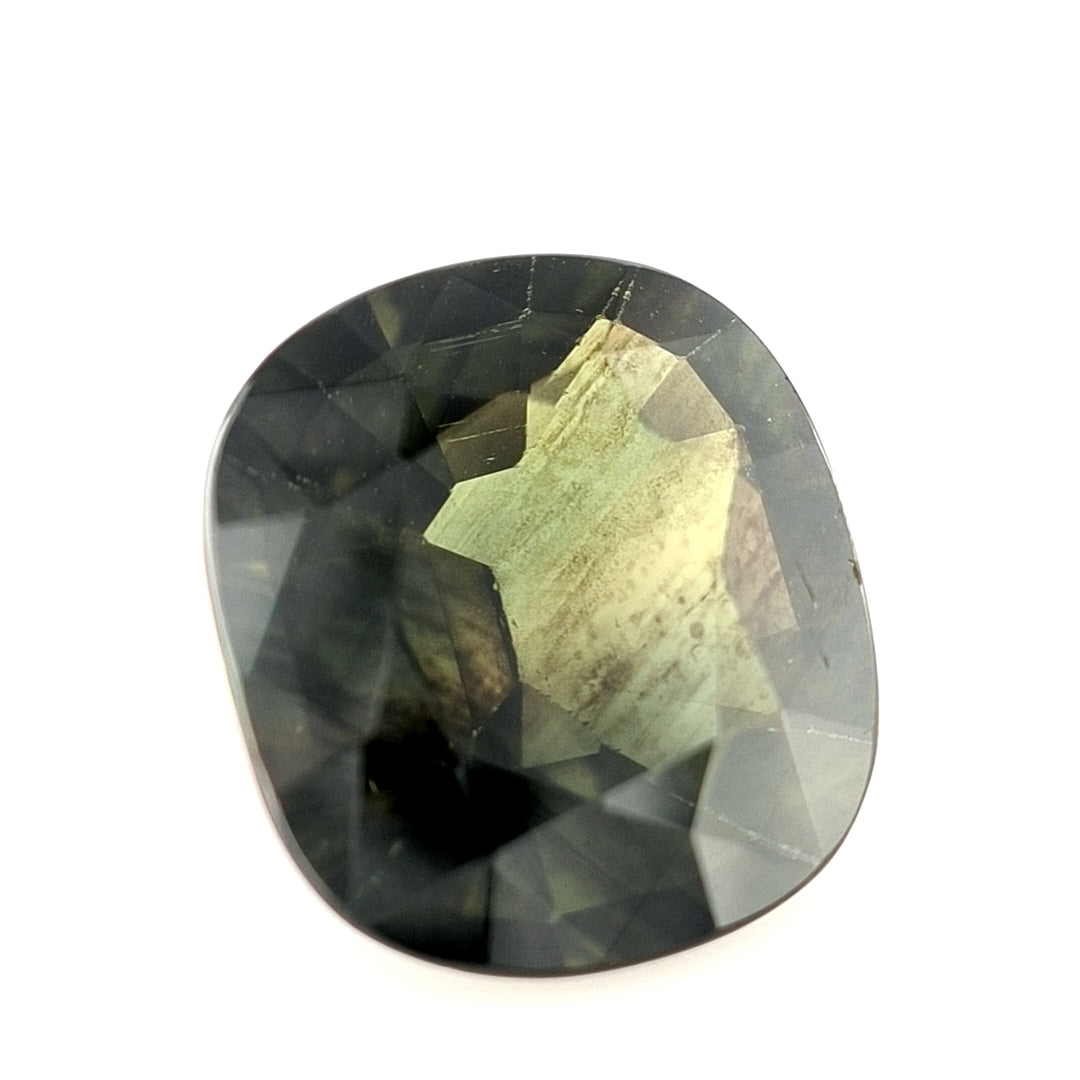 3.23ct Australian Sapphire, Green, Brown - Cushion Cut