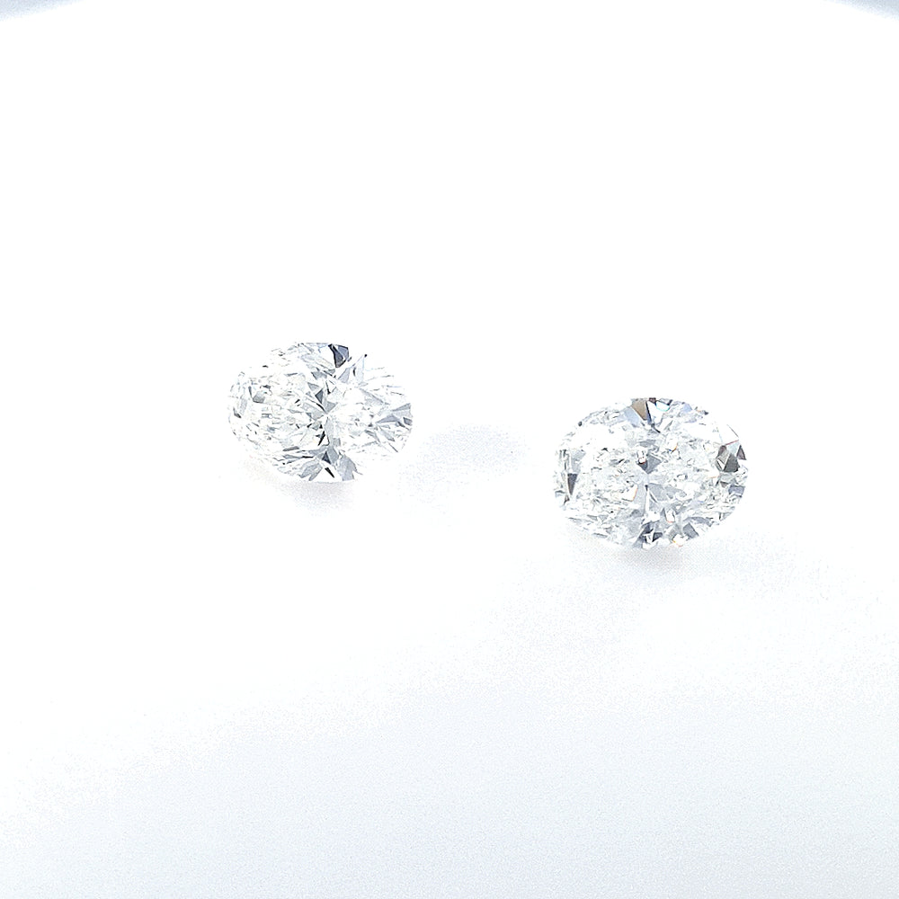 0.62ct TDW Australian Argyle Diamond Pair - Oval