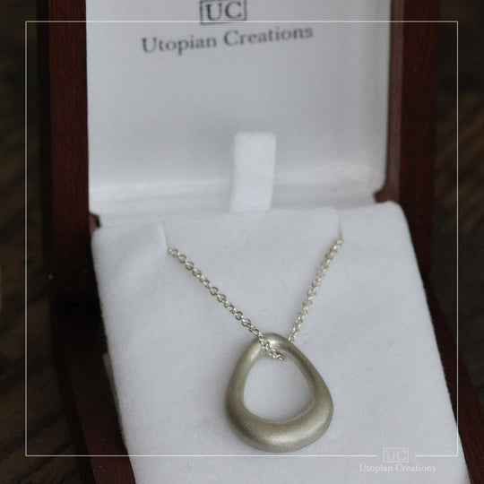 Dew Pendant Silver - Polished