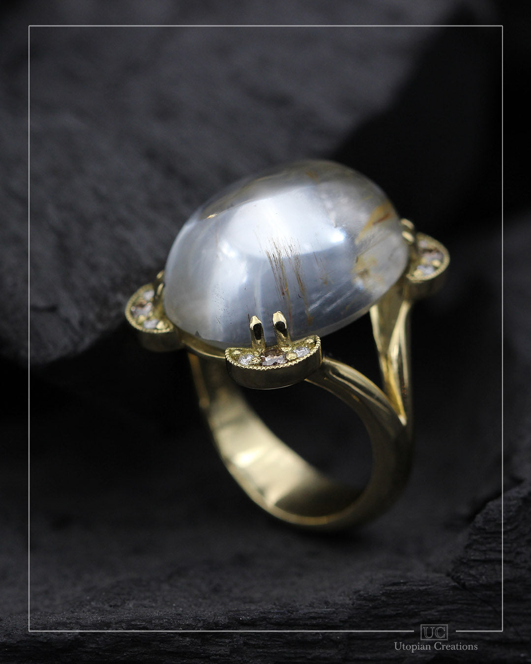 Nardoo - 18 Yellow Gold &amp; Clear Topaz and Diamonds