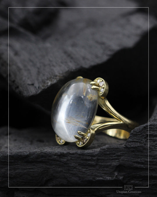 Nardoo - 18 Yellow Gold &amp; Clear Topaz and Diamonds