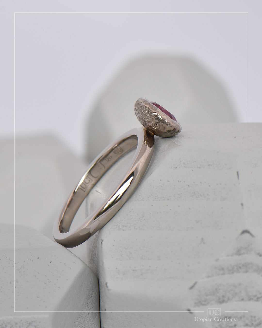 Pebble Solitaire Ring - Hot Pink Sapphire