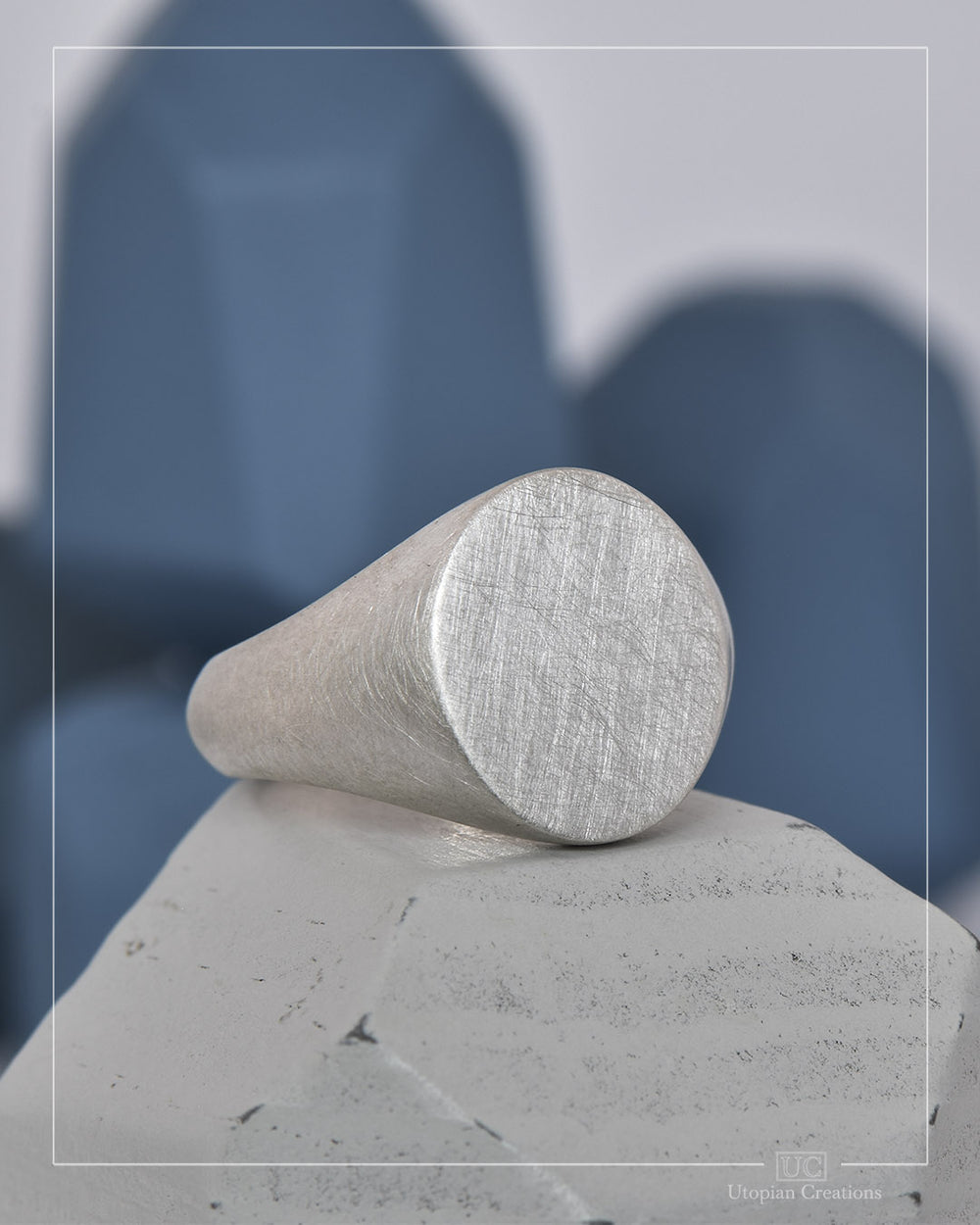 Signet Ring, Large North South Oval