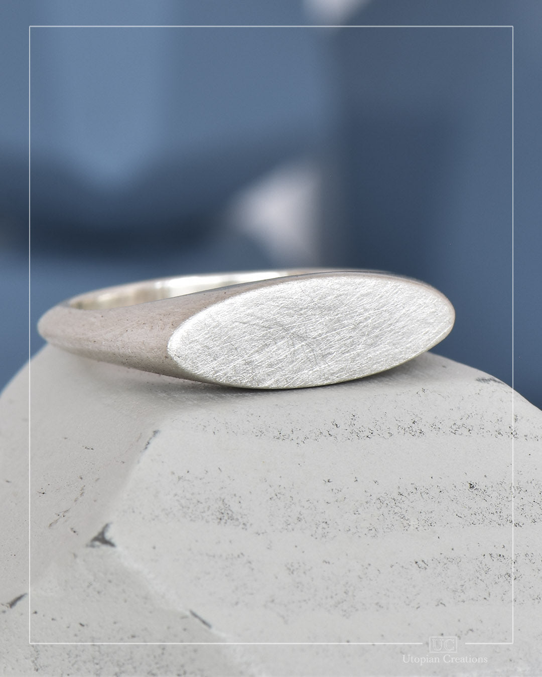 Signet Ring, Narrow East West Oval