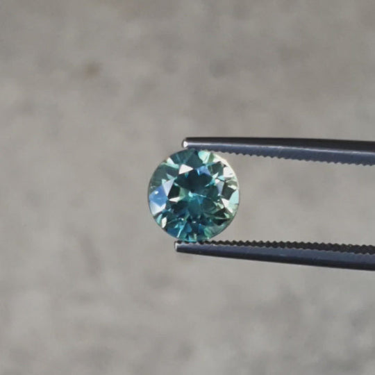 1.71ct Australian Sapphire, Teal, Green, Blue - Round