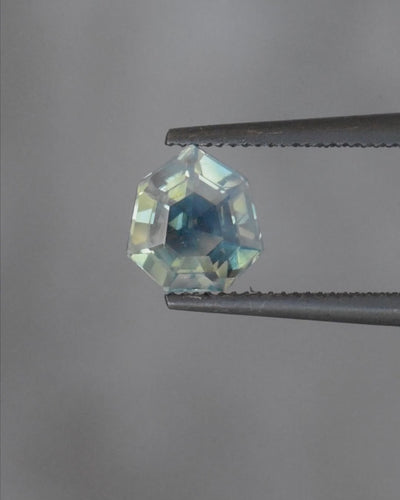 1.14ct Australian Sapphire, Teal, Blue, Green - Heptagon