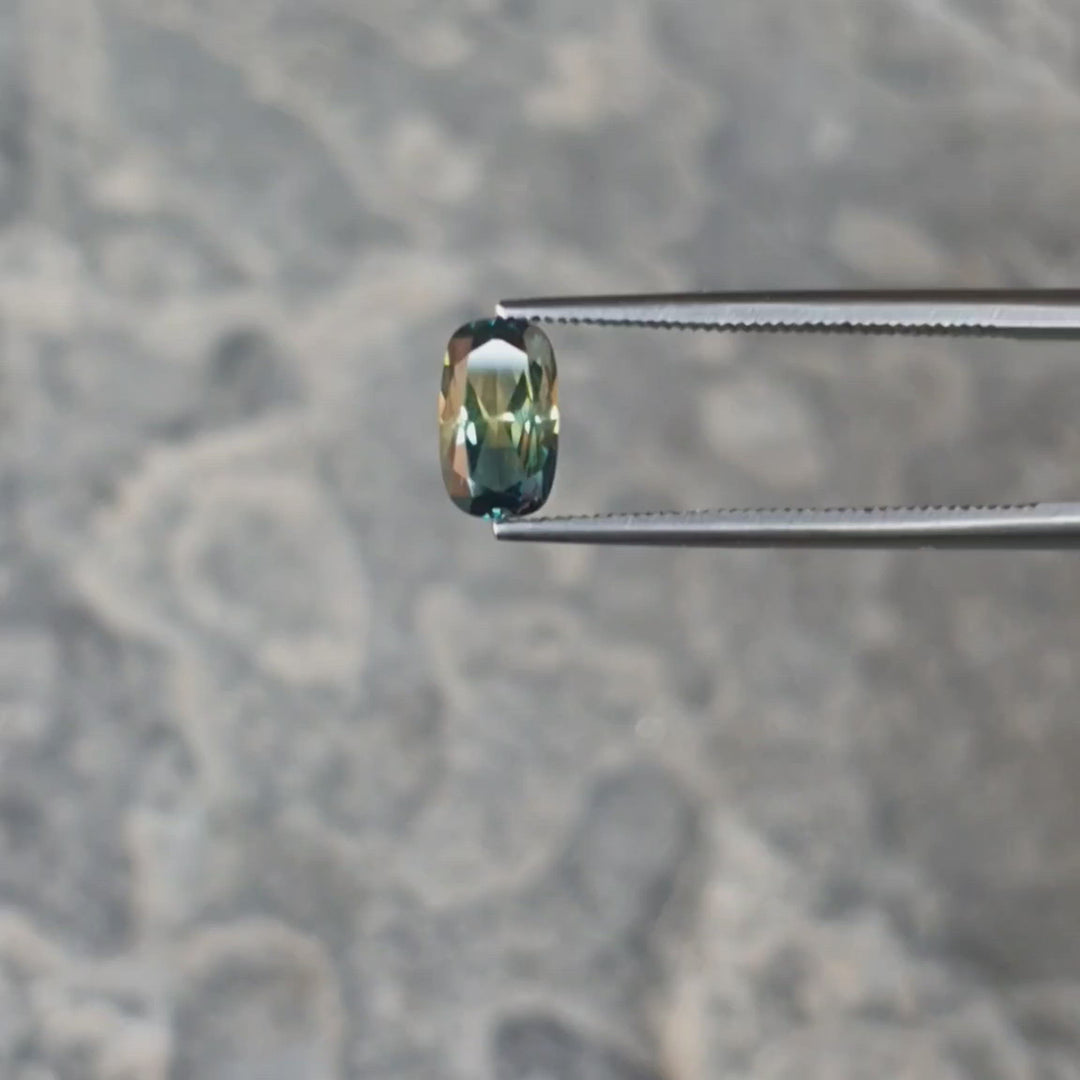 1.36ct Australian Sapphire, Parti, Blue, Yellow - Cushion Cut