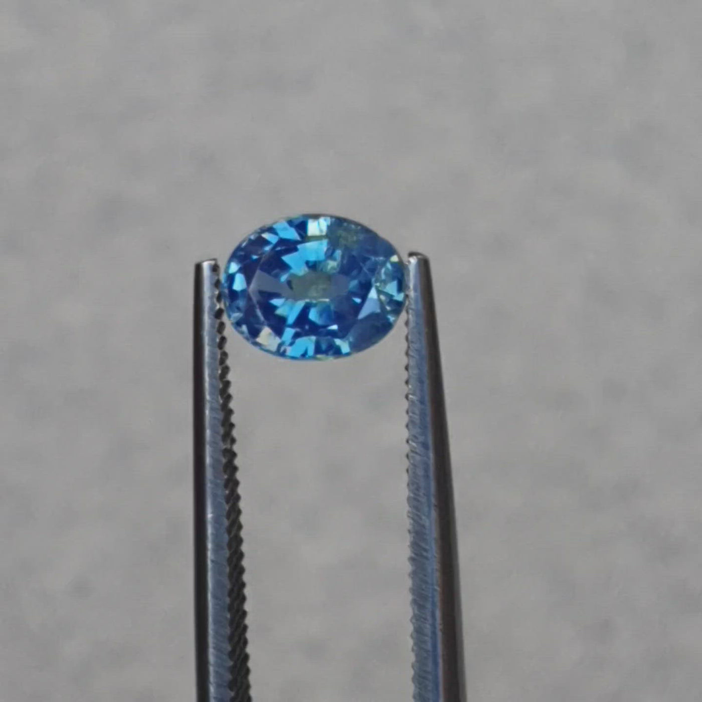 1.21ct Ceylon Sapphire, Blue - Oval