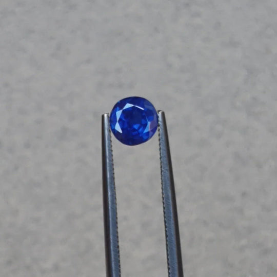 0.95ct Ceylon Sapphire, Blue - Round