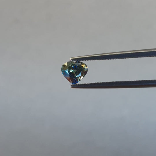 1.01ct Australian Sapphire, Parti, Teal, Green, Blue - Heart