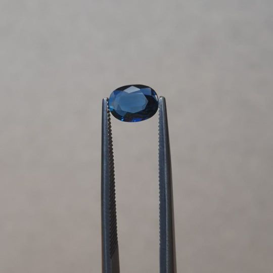 0.99ct Australian Sapphire, Blue - Oval