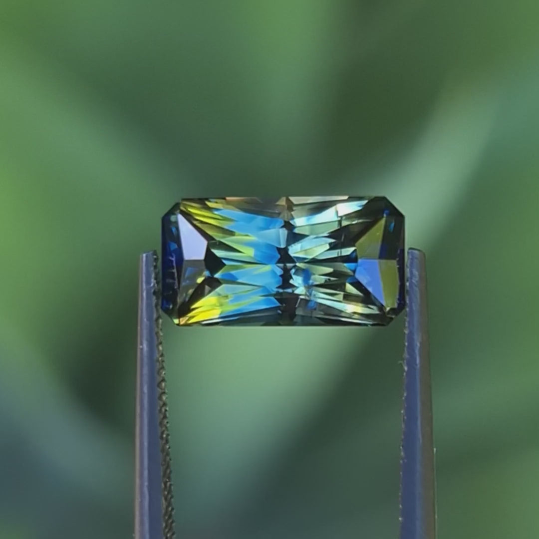 2.94ct Australian Sapphire, Parti, Teal, Blue, Yellow, Green - Radiant
