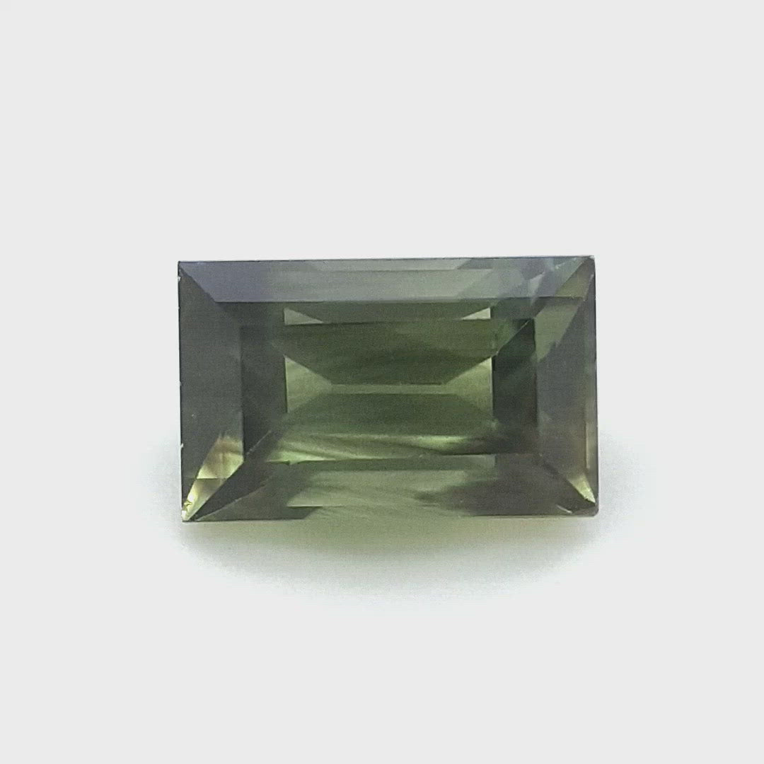 1.93ct Australian Sapphire, Green - Baguette