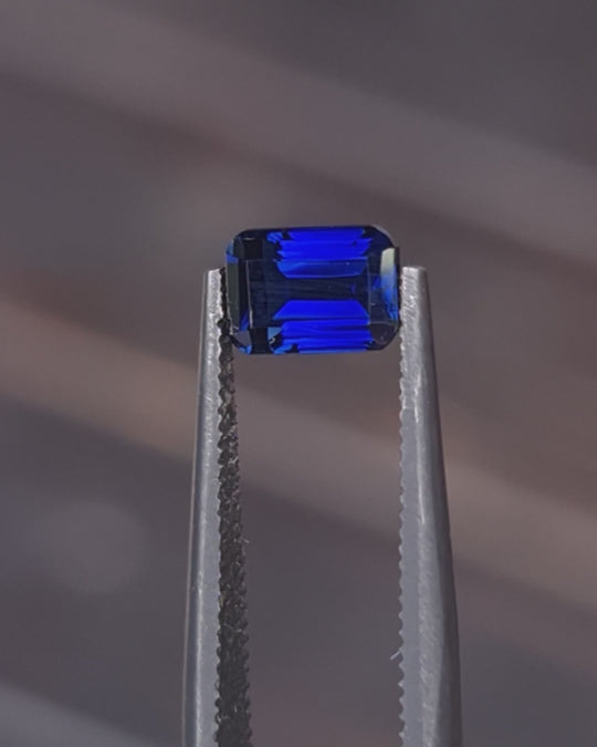 0.94ct Australian Sapphire, Blue - Emerald Cut