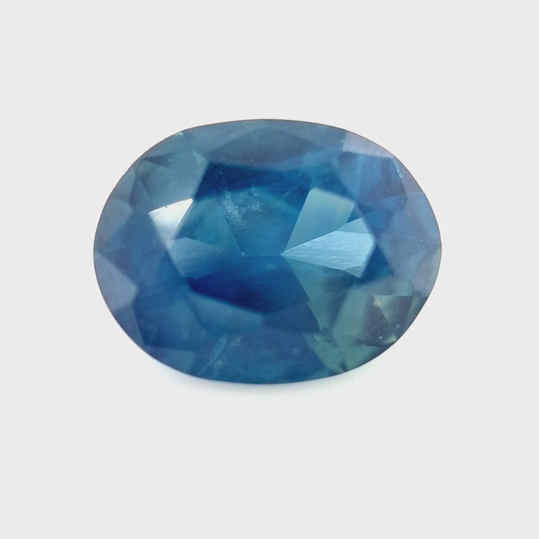 1.45ct Nigerian Sapphire, Royal Blue - Oval